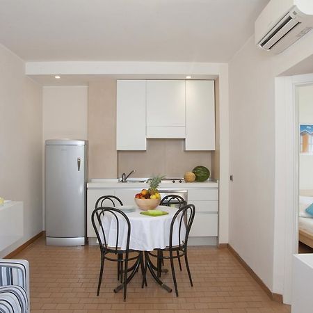Aris Residence Riccione Quarto foto